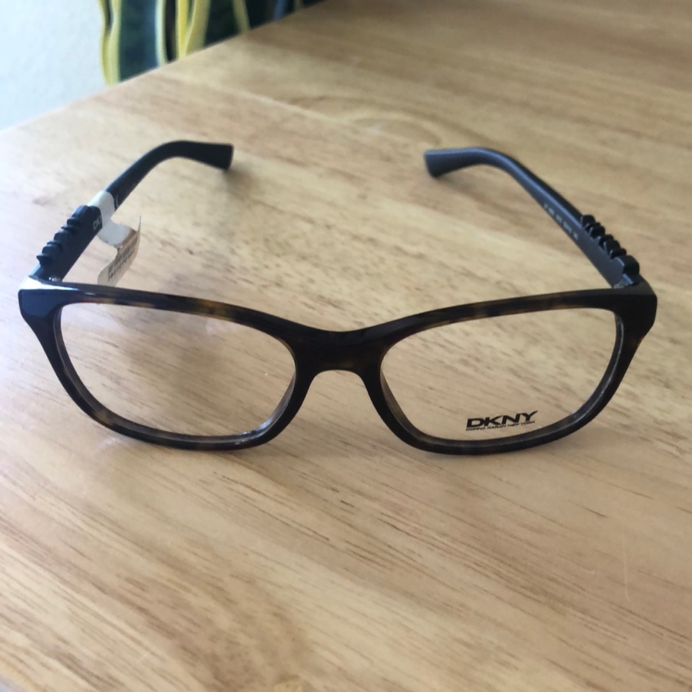 DKNY DY 4663 3016 53-16-140 eyeglasses frames for women